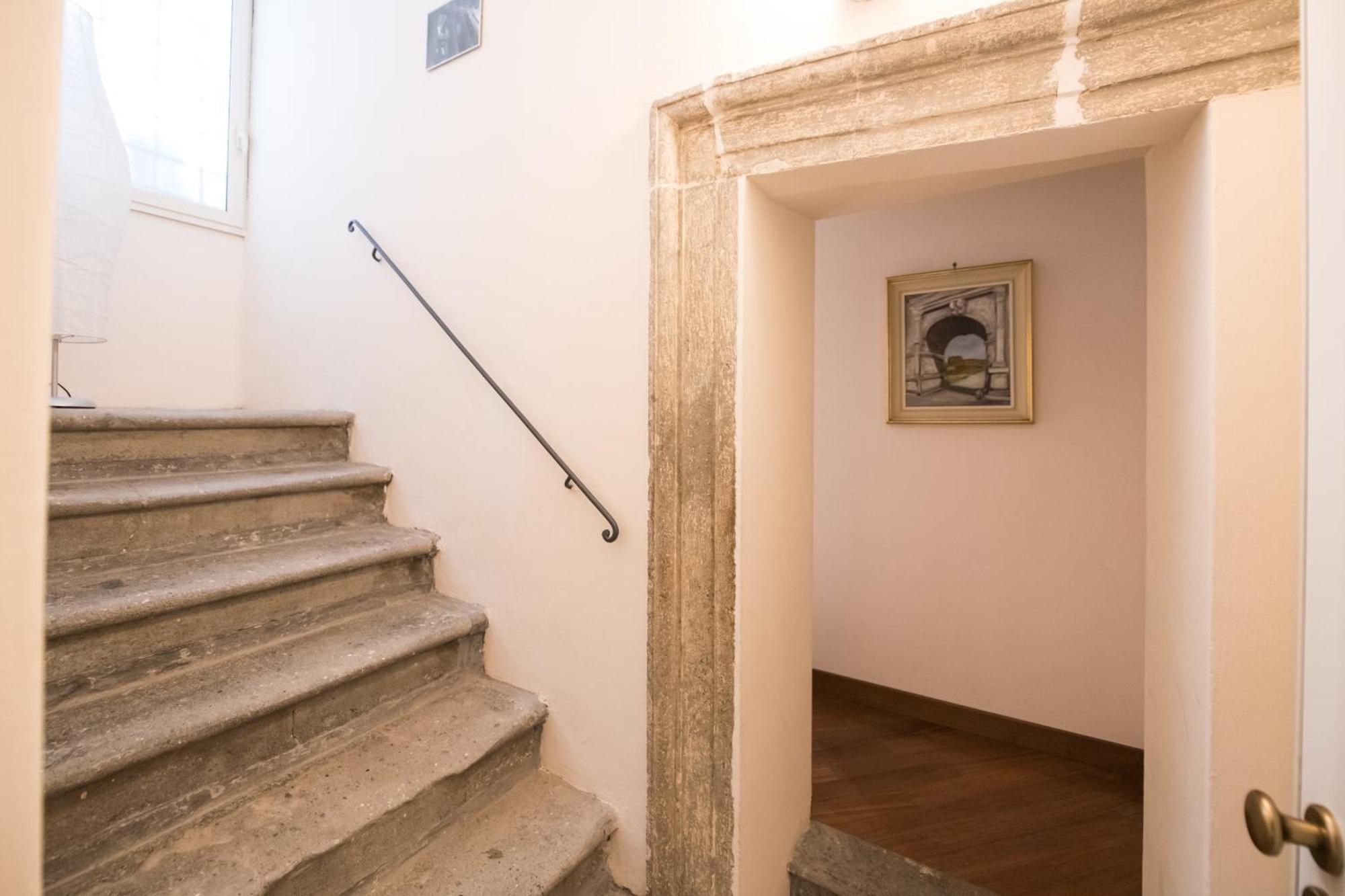 Magenta Collection Crociferi 1 — Foto 1